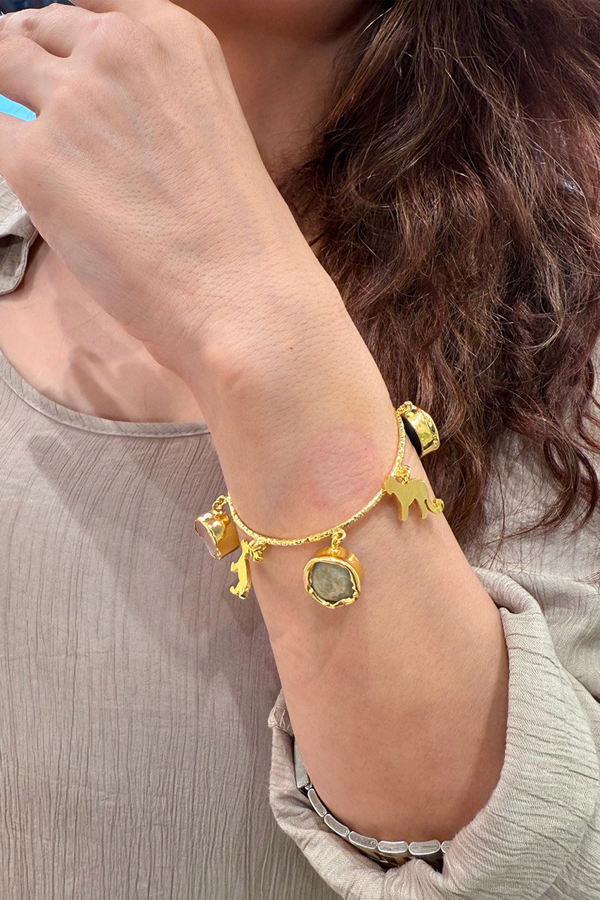 Dear Multy Stone Open Bracelet