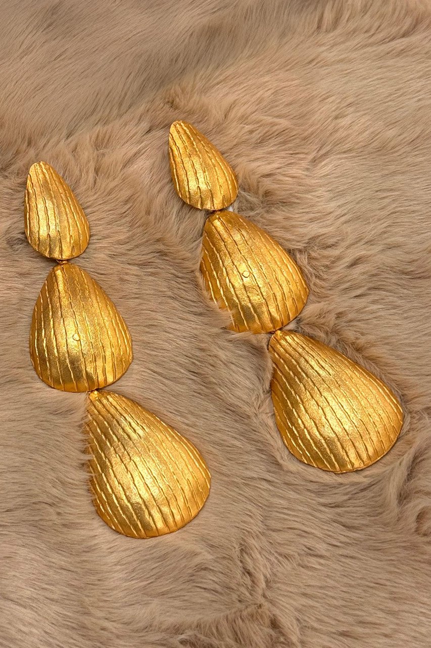 Shells Beaten Brass Earrings