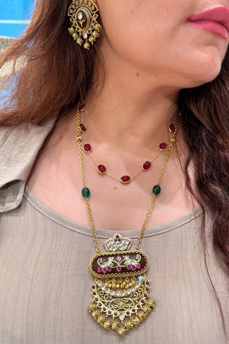 Long Red Stone Sparow Necklace Set