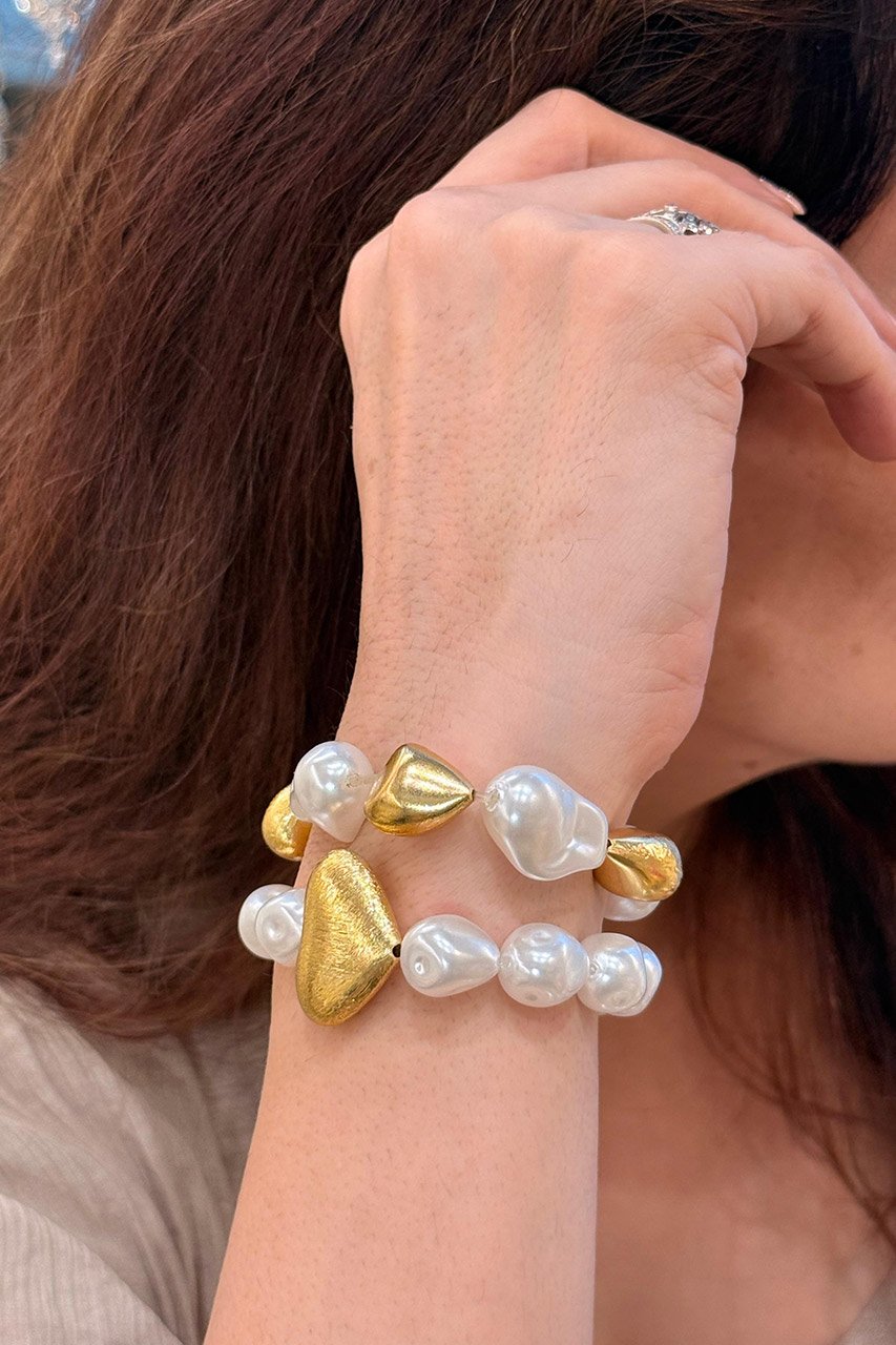Golden Heart Pearl Necklace