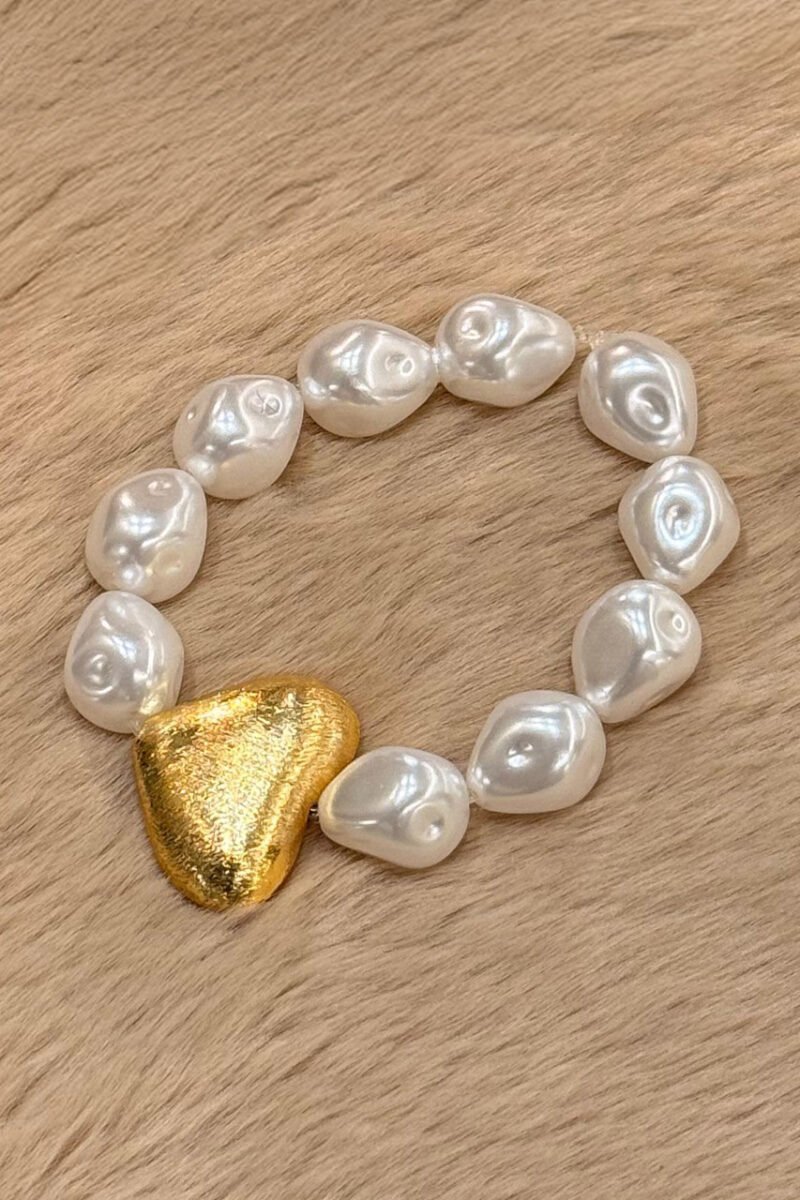 Golden Heart Pearl Necklace - Image 2