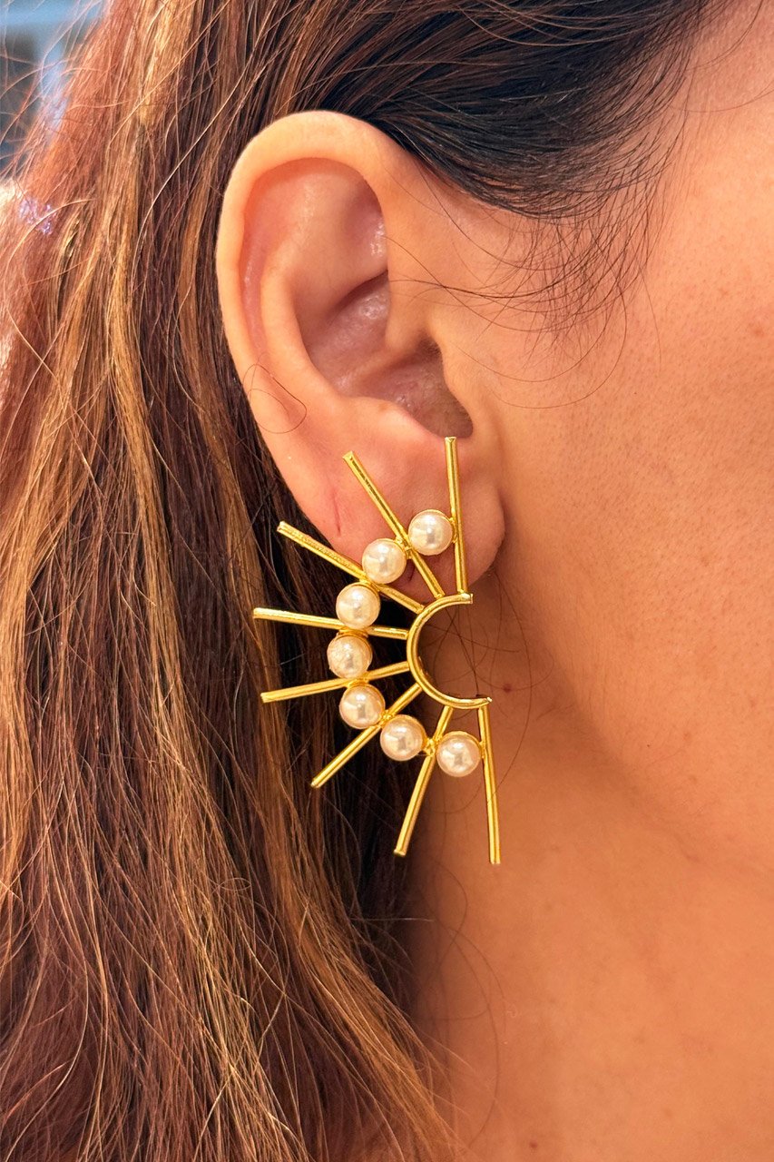 Piper Pearl Gold Platted Studs